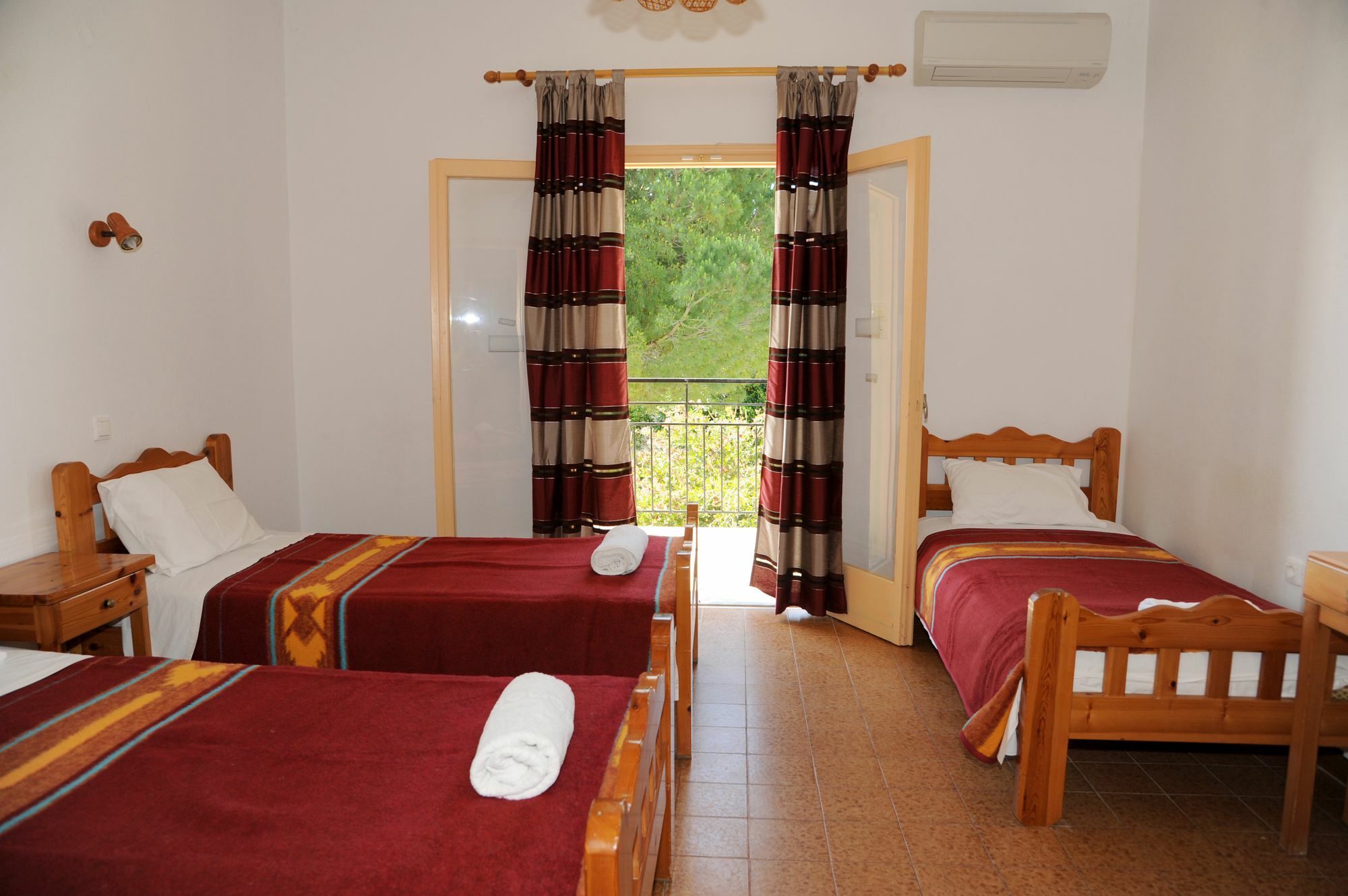 Three Seasons Apartment Kavos Luaran gambar